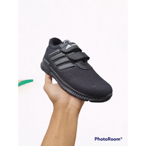 SEPATU SEKOLAH ANAK / SEPATU SEKOLAH HITAM POLOS / SEPATU PRIA FULL BLACK TERLARIS / SEPATU HITAM POLOS / SEPATU SNEAKERS