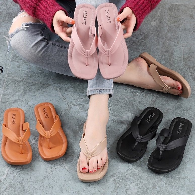 SANDAL JELLY BALANCE 1256 18 JEPIT WANITA MOTIF TALI SIMPUL DEPAN NYAMAN AWET SOL KARET TIDAK LICIN