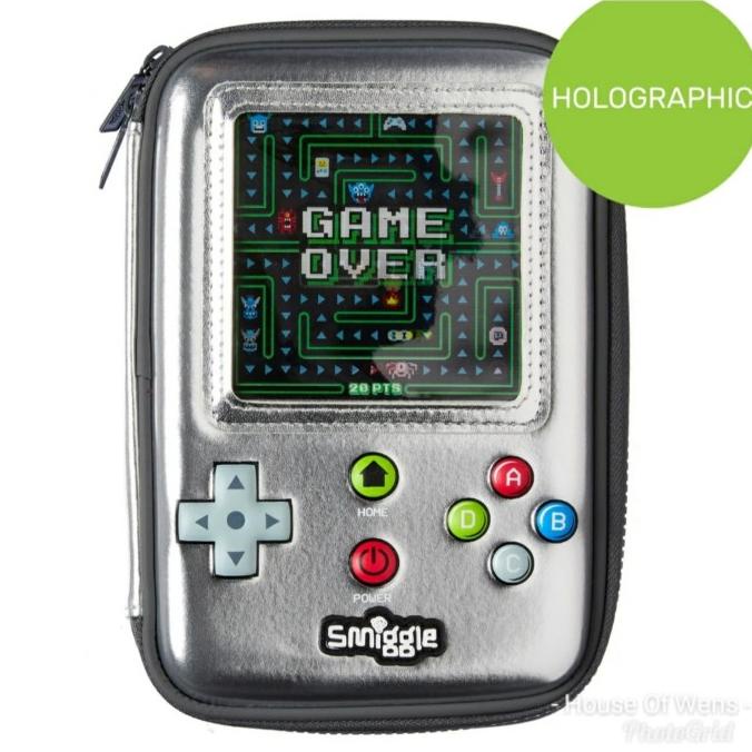 

SMIGGLE GAME ON HARDTOP PENCIL CASE - TEMPAT PENSIL SMIGGLE