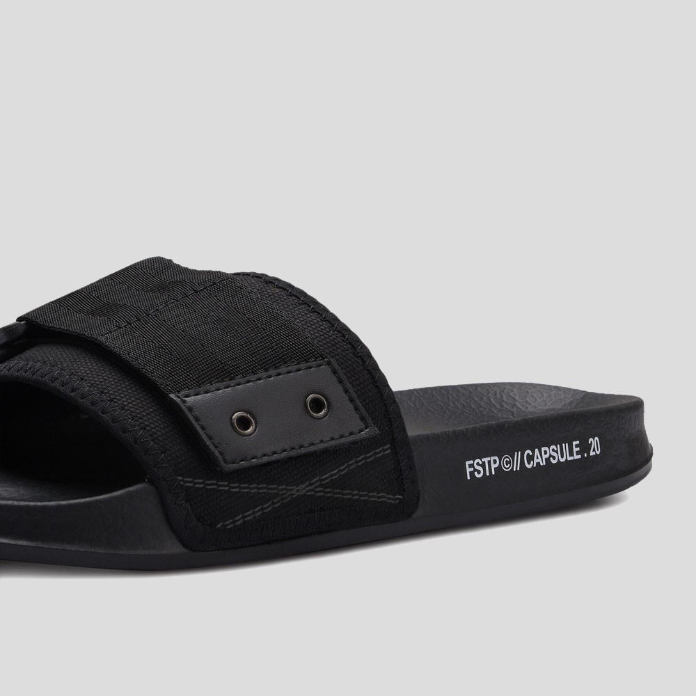 CAPSULE 0.1 |ManNeedMe x FSTP| Sandal Slop Pria - Sendal SlipOn Ringan