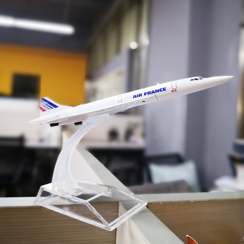 Miniatur Diecast Pesawat Terbang Air France Concorde Bahan Metal Skala 1 / 400