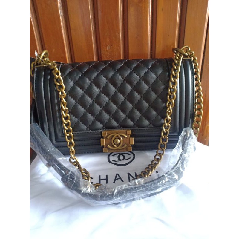 chanel boy lambskin pesanan kak happy