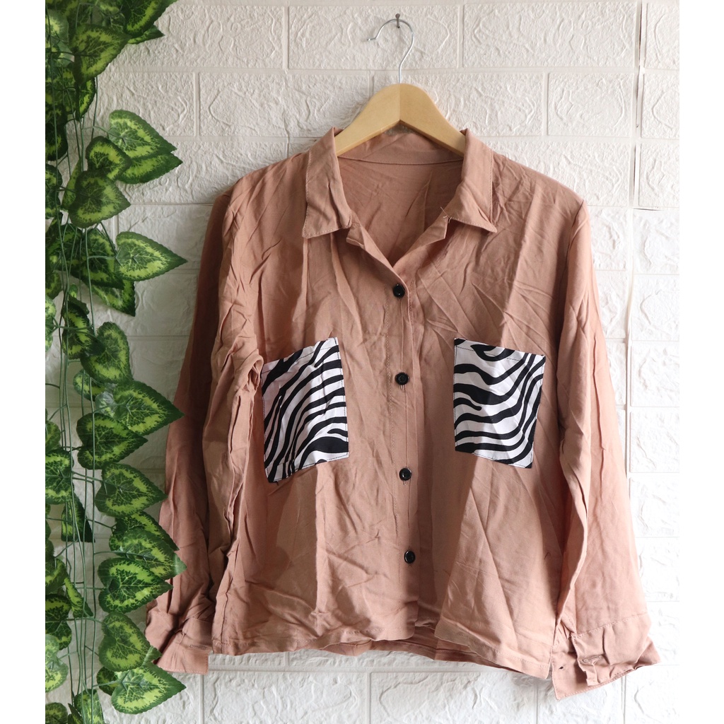 Baju Kemeja Wanita Two Tone Animal Kekinian / Kemeja dua warna / Top Wanita / Atasan Wanita-Mocca LS 01