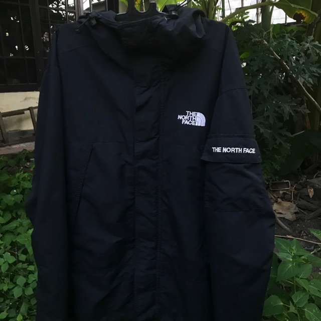 Jaket TNF The North Face Hoodie Permanent original size 85 Bekas second