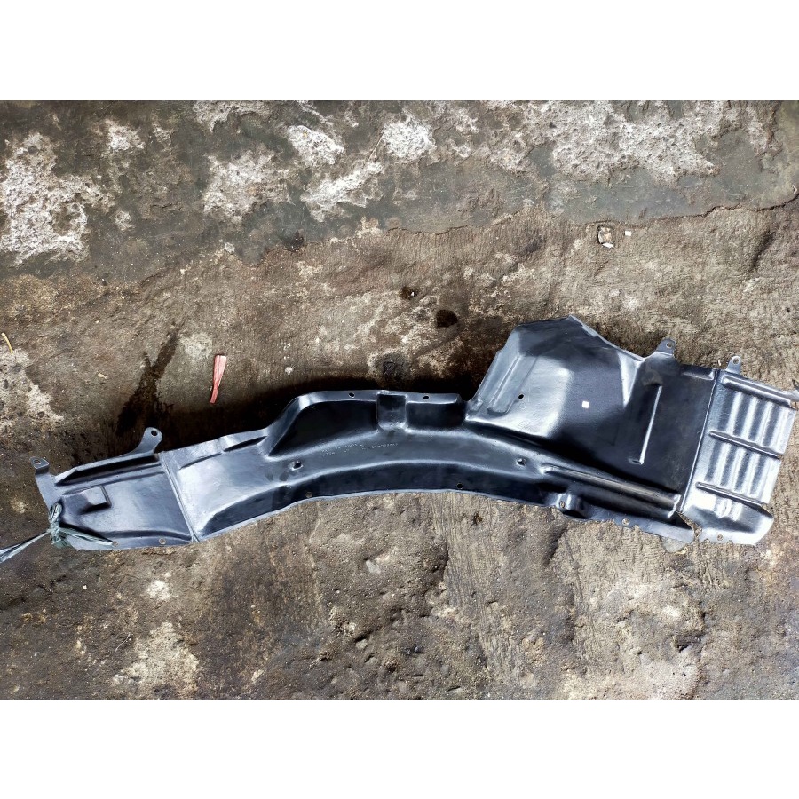 Liner Inner Fender Depan Mitsubishi Lancer Cedia CS3 CS5 Aftermarket