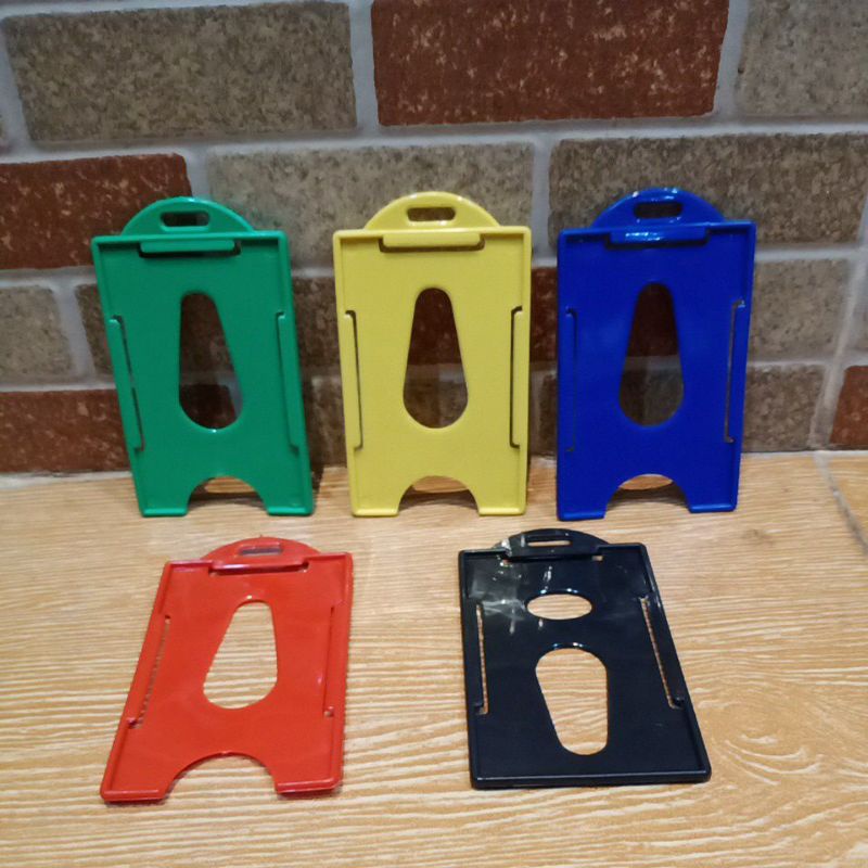 

casing idcard/nametag plastik