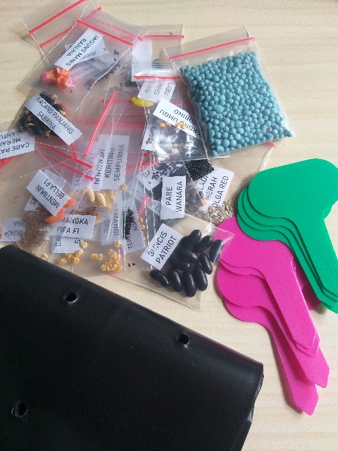 Polibag 30 X 30 Cm Hitam Tebal 20 Lembar Termurah