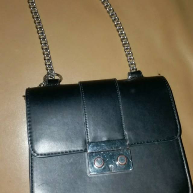 Bershka Sling Bag