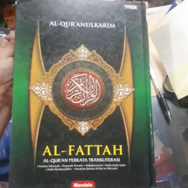 Al quran al fattah a4 terjemah perkata latin hadits kertas hvs putih