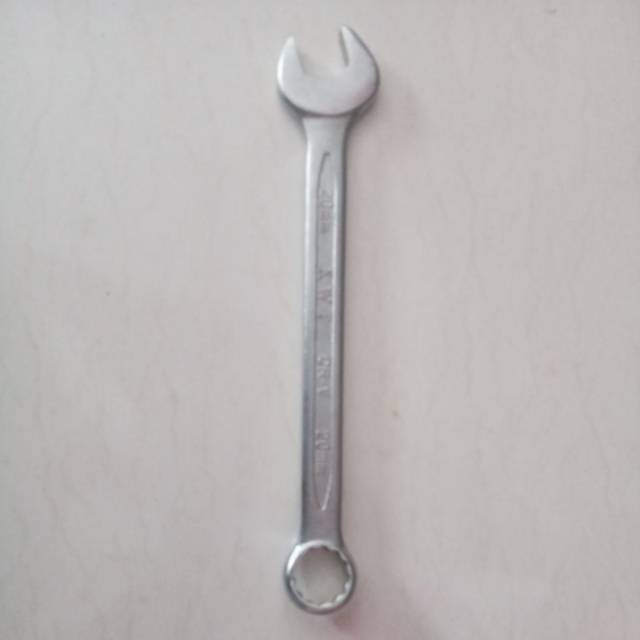 Kunci ring pas 20mm kwt