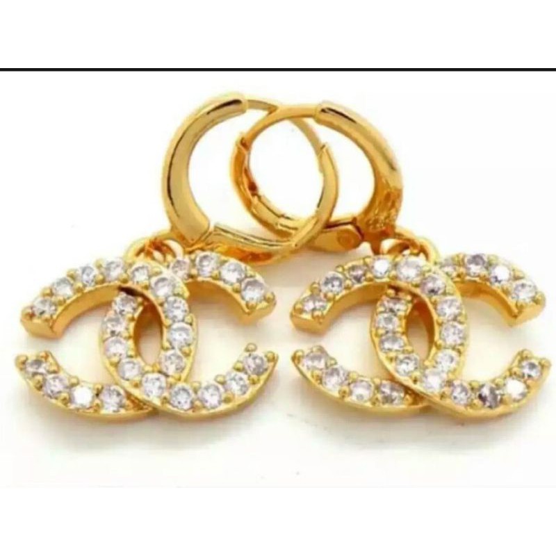 &quot;SM&quot; Anting Chenell permata gold acsesoris fhasion wanita