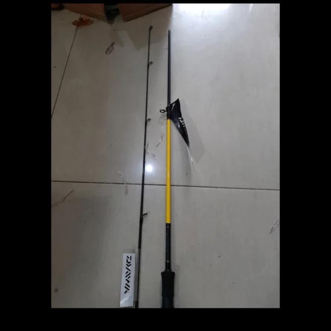 Joran Daiwa Crossfire Kuning 662 198 Cm Mhb Joran Bc Baitcasting 10-20