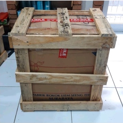 

Palet Kayu Ukuran S