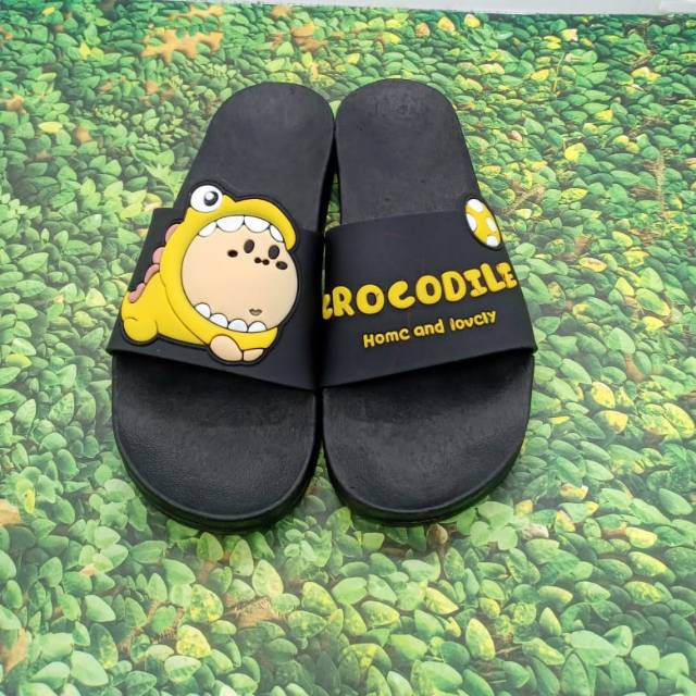 SANDAL SELOP WANITA CROCODILE HITAM