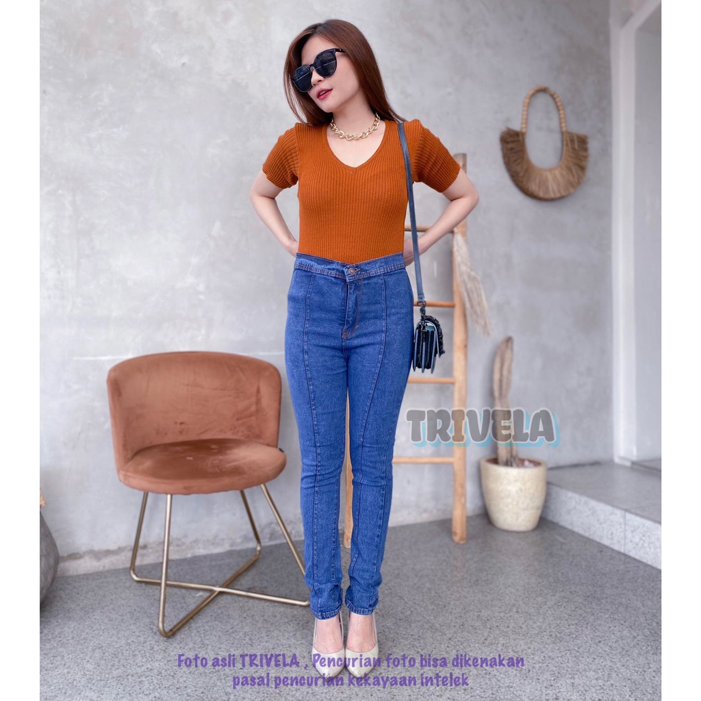 TRIVELA - HW TULANG SNOW / HIGHWAIST JEANS TULANG