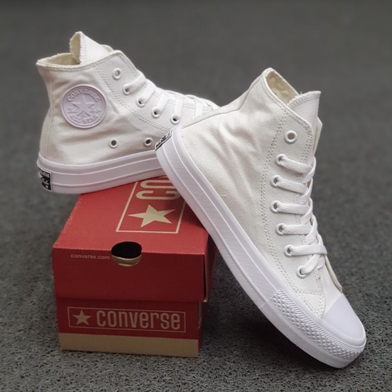 white full converse
