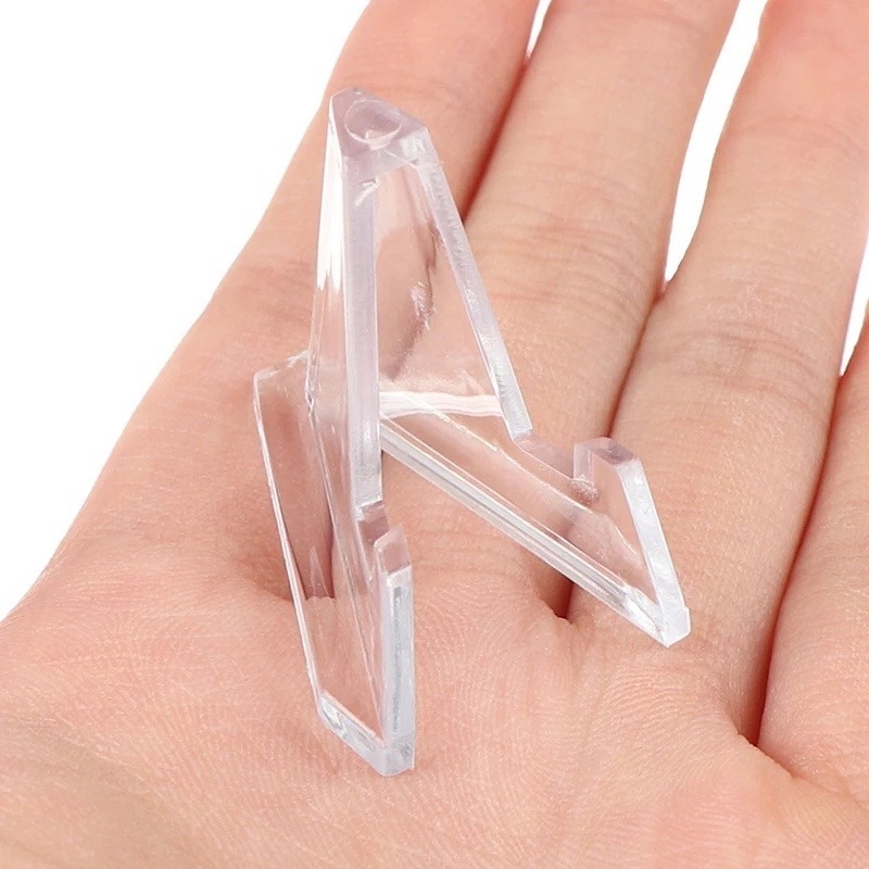 1Pc Pack Acrylic Badge Medal Commemorative Coin Display Shelves / Mini Clear Triangle Brackets