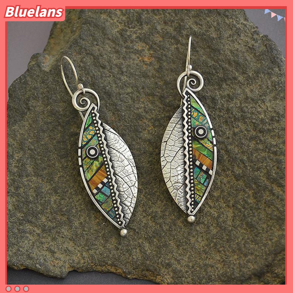 Kalung Rantai Dengan Liontin Daun Gaya Vintage Untuk Wanita