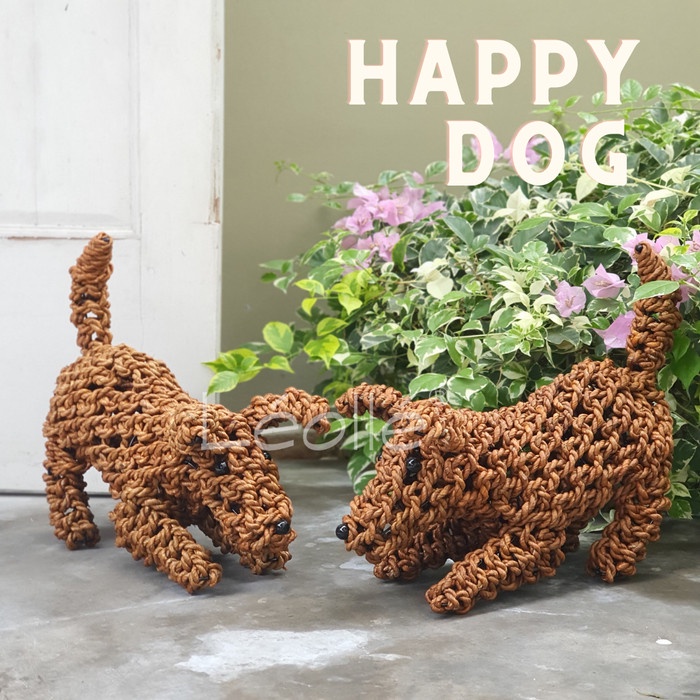 Leolle Patung Pajangan Anjing Anyaman Happy Dog Aksesoris Dekorasi Rumah
