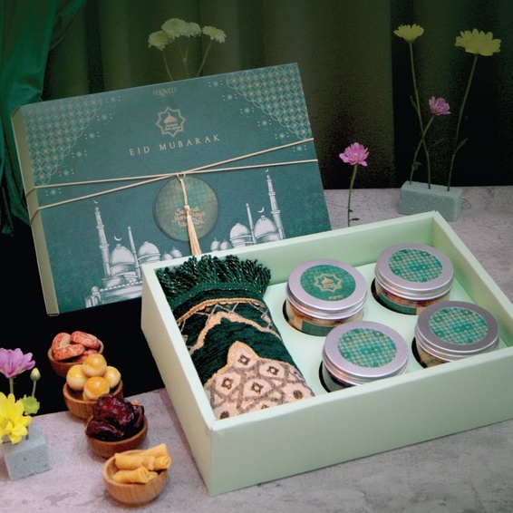 

Hampers Idul Fitri 2022 Box Komplit Premium - Set IBADAH
