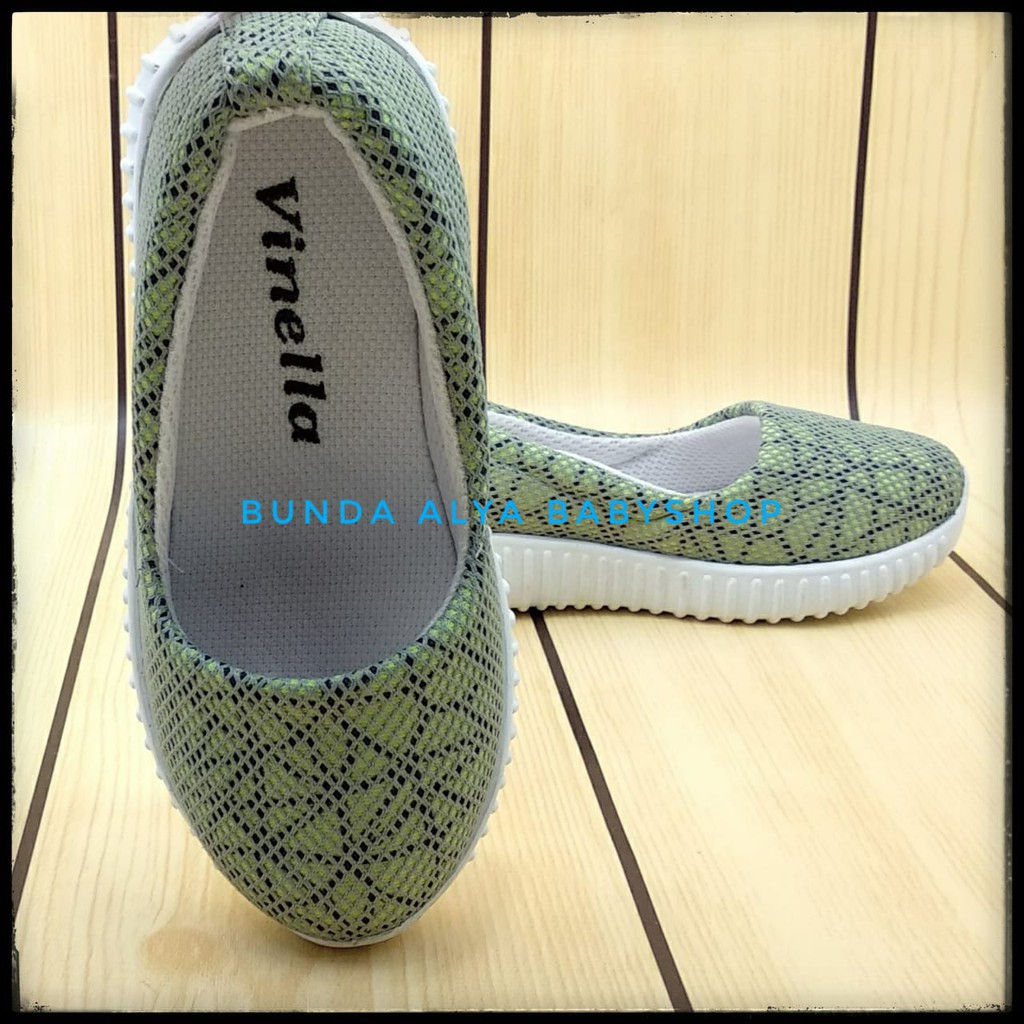 Sepatu Anak Perempuan Usia 1 Tahunan HIJAU Size 22 - Sepatu Anak Cewek Slip On Corak Alas Karet Anti Licin
