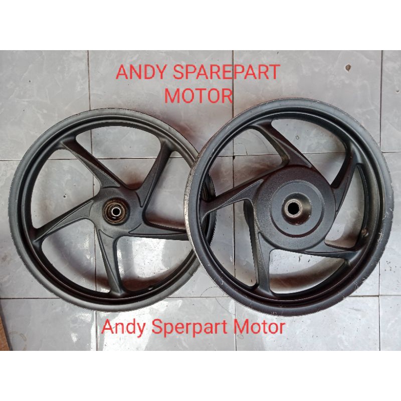 Velg Pelek Set Depan Belakang Honda Beat Karbu / Beat fi / Scoopy karbu /  Vario Karbu / ORIGINAL