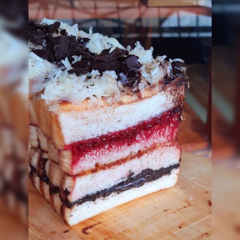 

Roti Bakar Bandung Aneka Toping