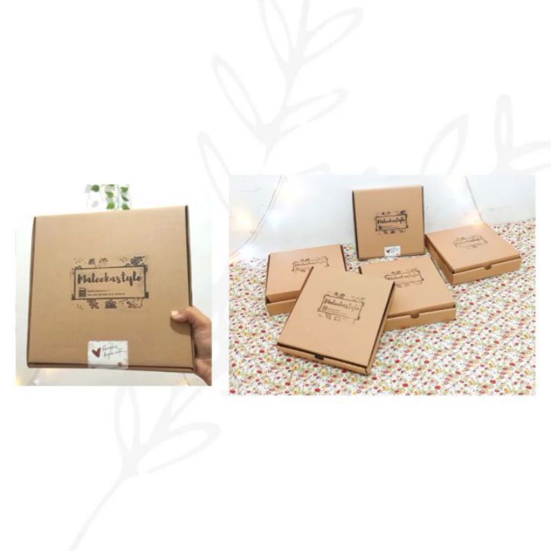 

PACKING HAMPERS BOX MALEEKASTYLE & KERTAS KADO