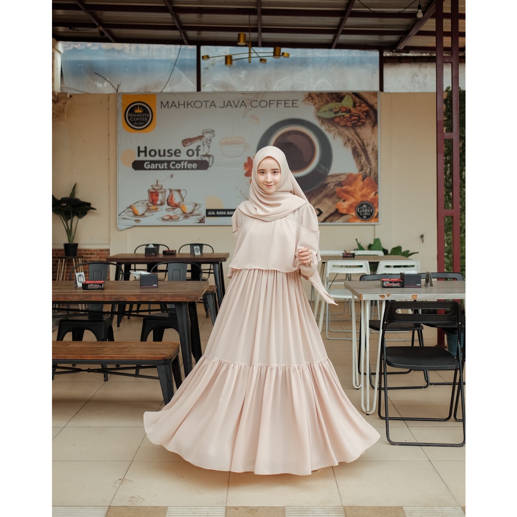 Elmeera Dress (One set)