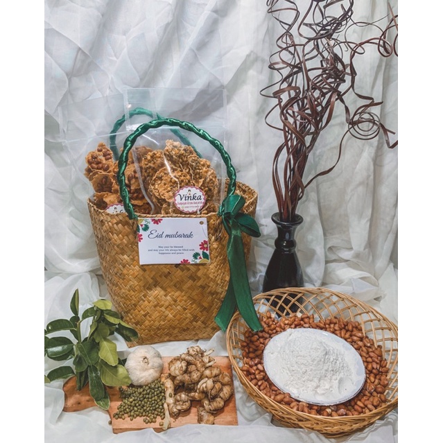 

Rempeyek Kacang Vinka