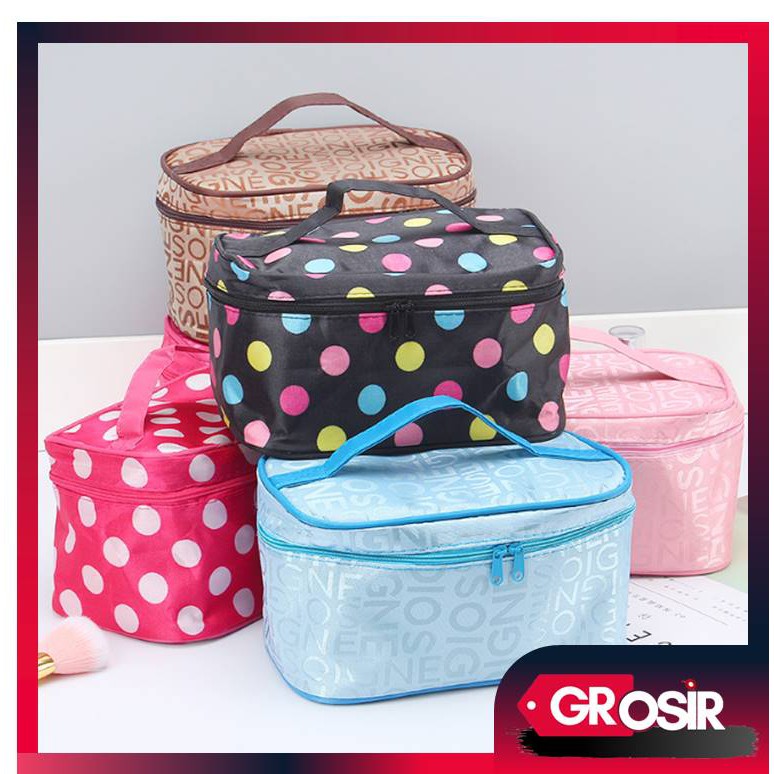 Grosir - T021 Tas Kosmetik Wanita Multi Fungsi Motif Huruf / Tas Korean / Travel Bag Women