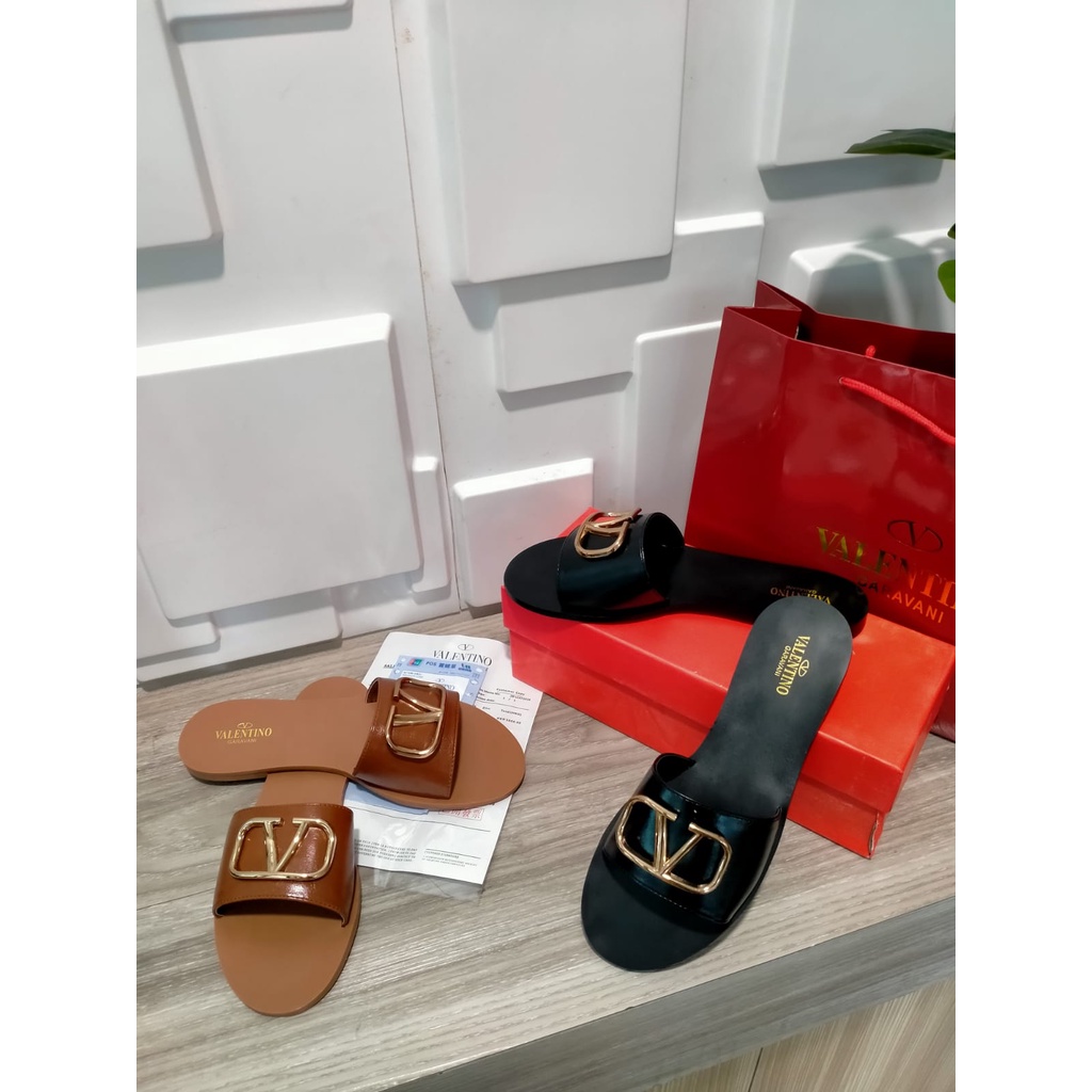 Sandal wanita VA 11