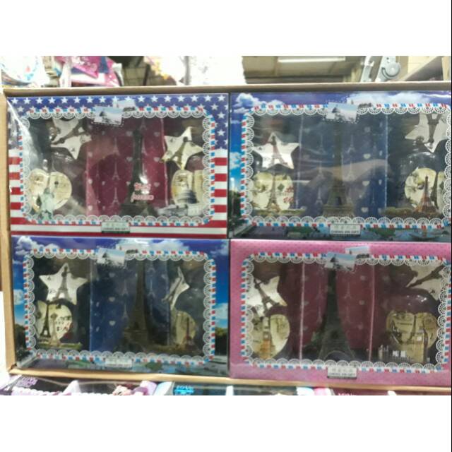 Lampu Hias Menara Eiffel Paris /Pajangan Lampu Meja Menara Eiffel