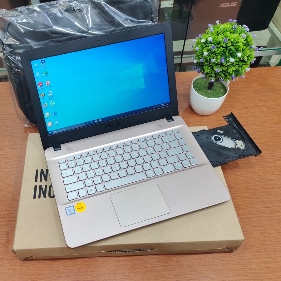 LAPTOP ASUS X441U CORE i3 Gen7 RAM 8GB SSD 128GB GENERASI TERBARU W10
