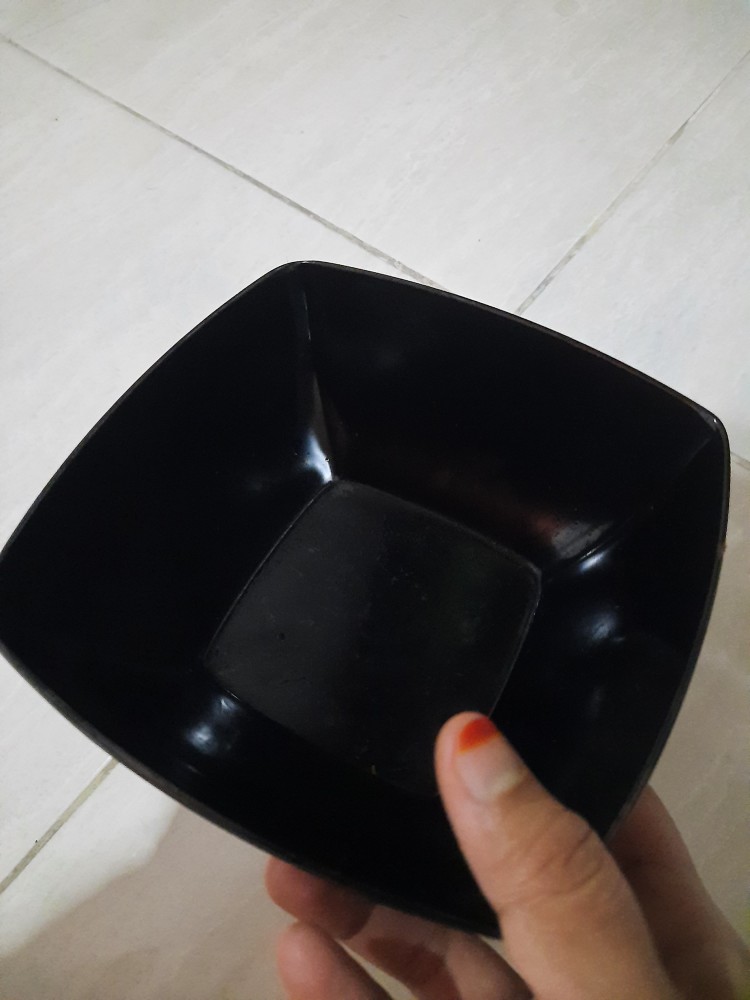Mangkok Hitam Persegi Melamine Merek Onyx 2907