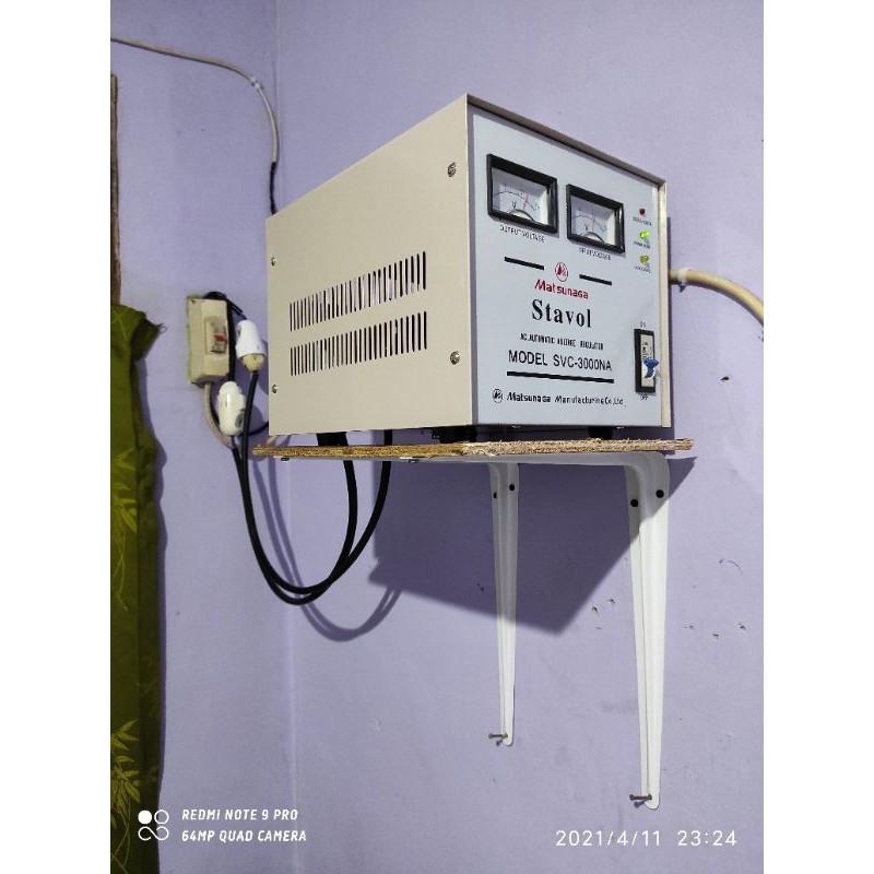 Stabilizer  MATSUNAGA 3000Watt/STAVOL BEST Seler Model  SVC 3000NA