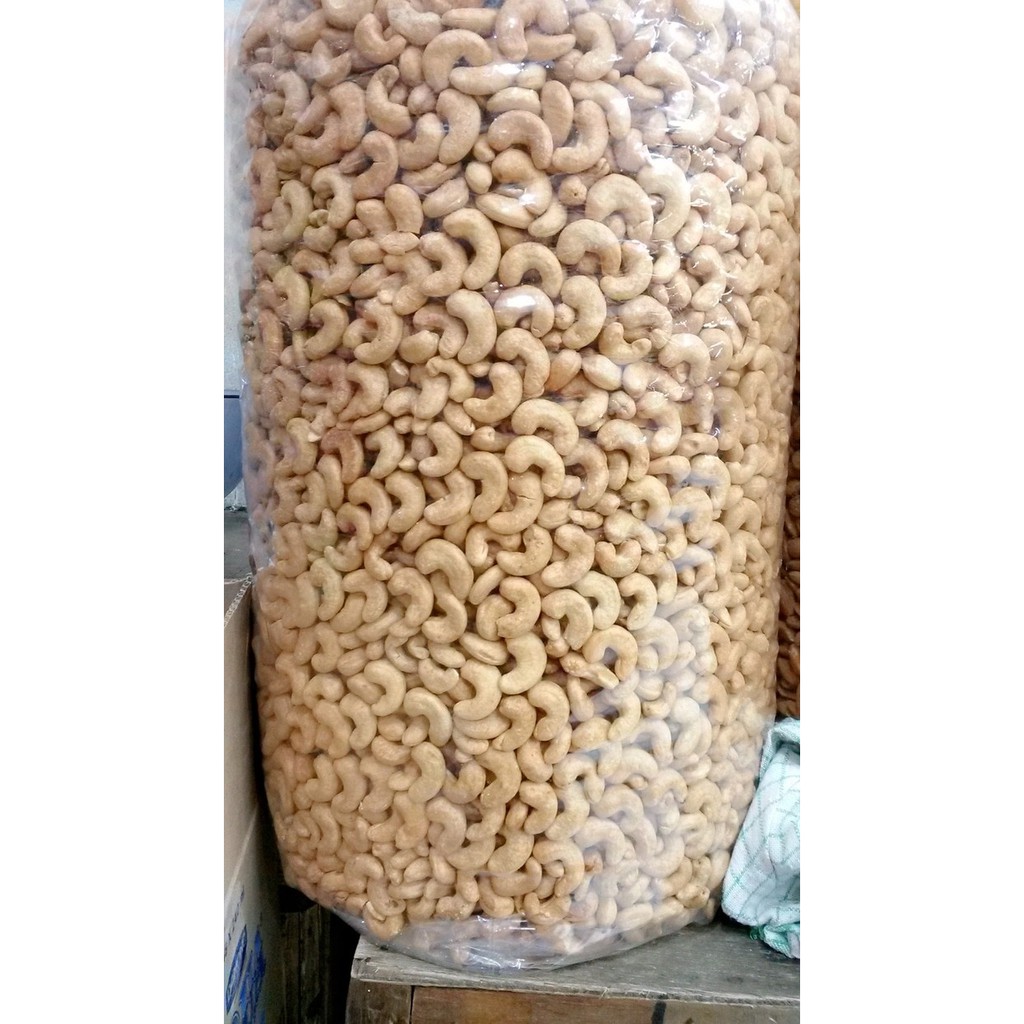 

Kacang Mede Oven Pilihan Super Primarasa ( 500 grams )