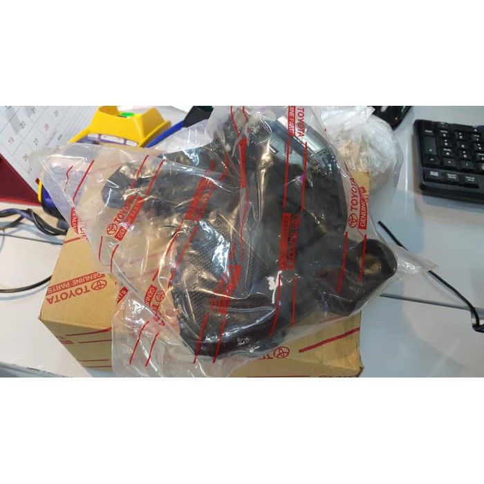 Door lock pintu depan innova original