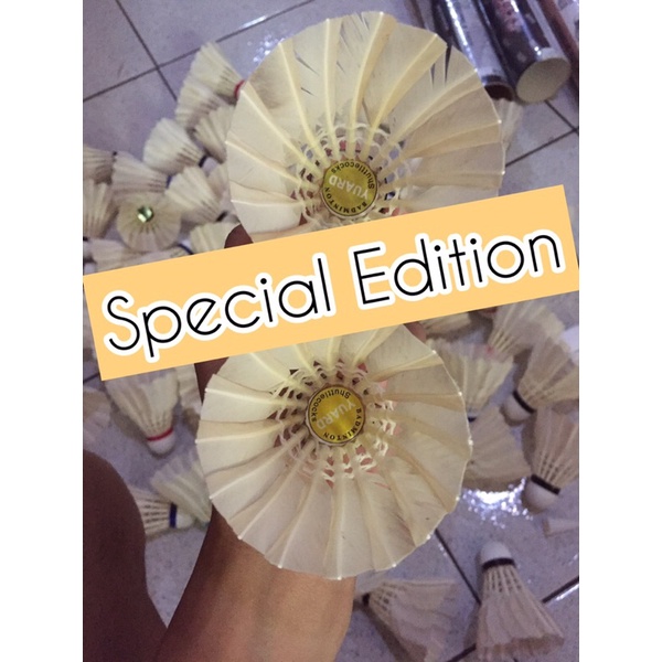Shuttlecock Special Limited Edition Like New/ Shuttlecock badminton/kok badminton/ kok bekas/ shuttl