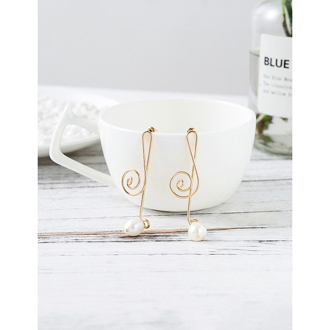 LRC Anting Tusuk Fashion Gold S925 Irregular Geometric Twisted Pearl Earrings F90561