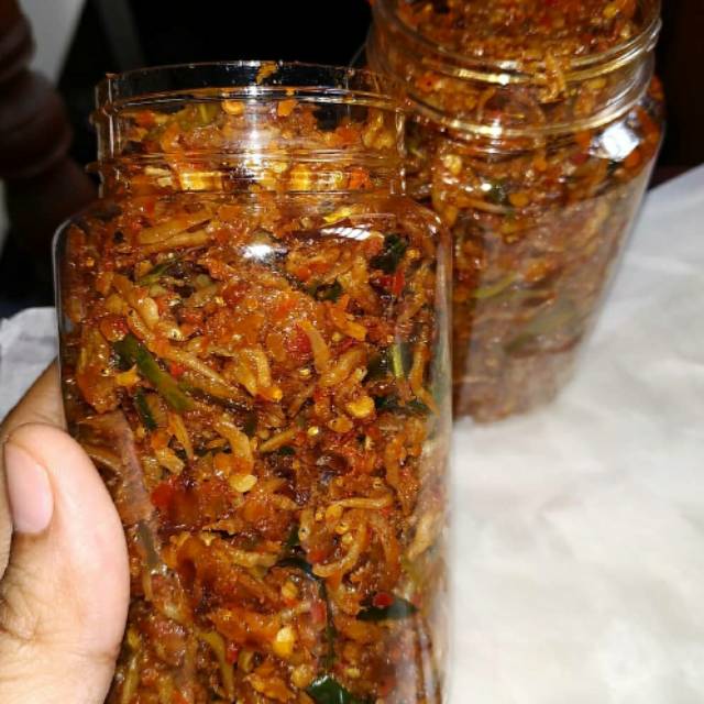 

Sambal teri atau sambal cumi