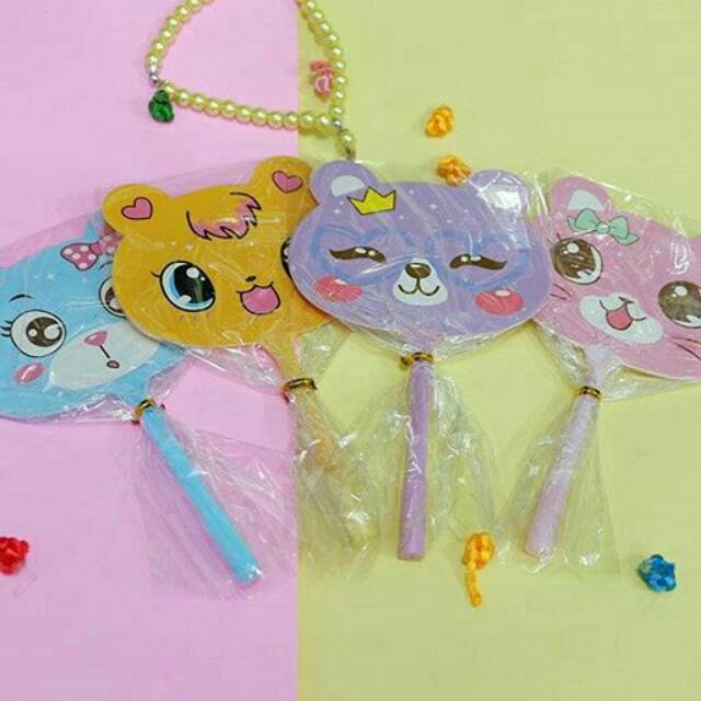 

Kipas Pulpen Cute