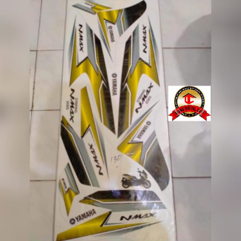 sticker striping variasi Yamaha nmax new 2020 gradasi putih emas