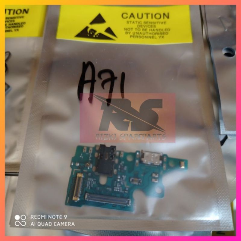 BOARD PAPAN CAS KONEKTOR CHARGER SAMSUNG GALAXY A71 - A715 ORIGINAL