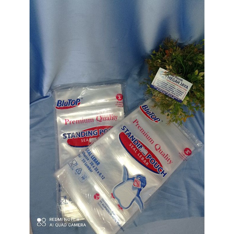 

Standing Pouch blutop 20x35