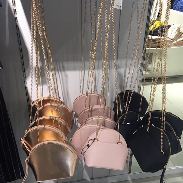Bershka Chain Bag (JASTIP)