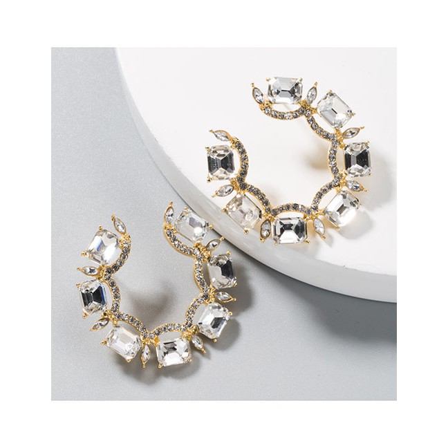 LRC Anting Tusuk Fashion Alloy Stud Earrings With Rhinestones D94869