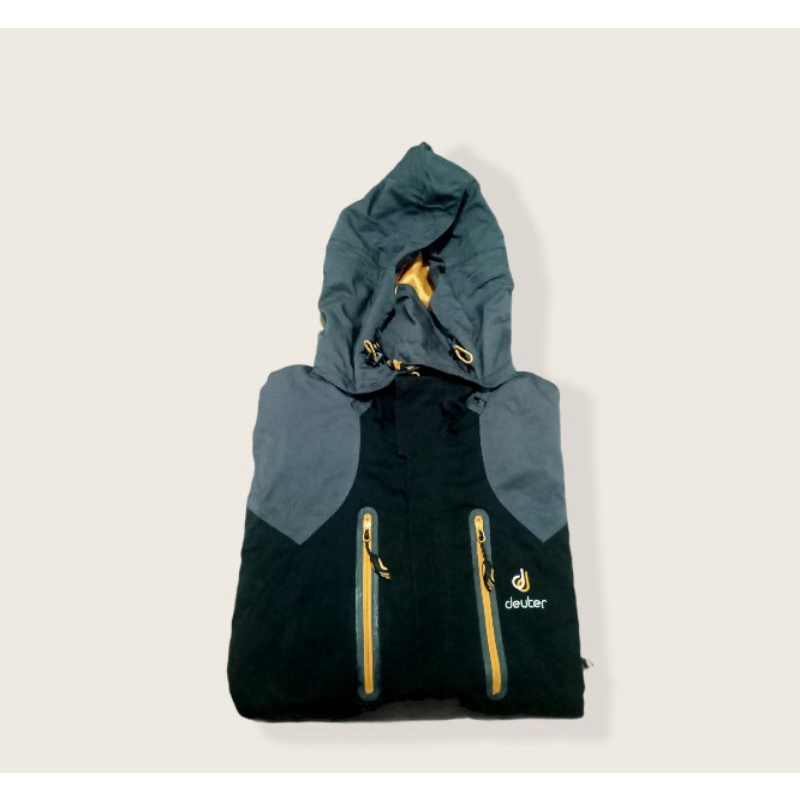 deuter jacket