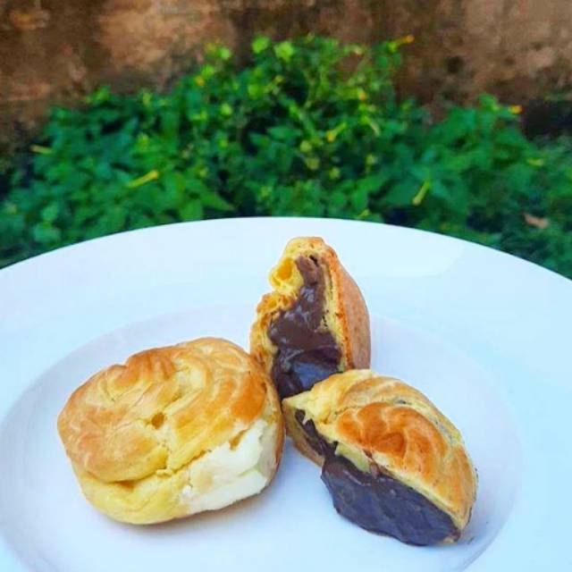 

SOES GEMBUL VANILLA / COKELAT / MIX