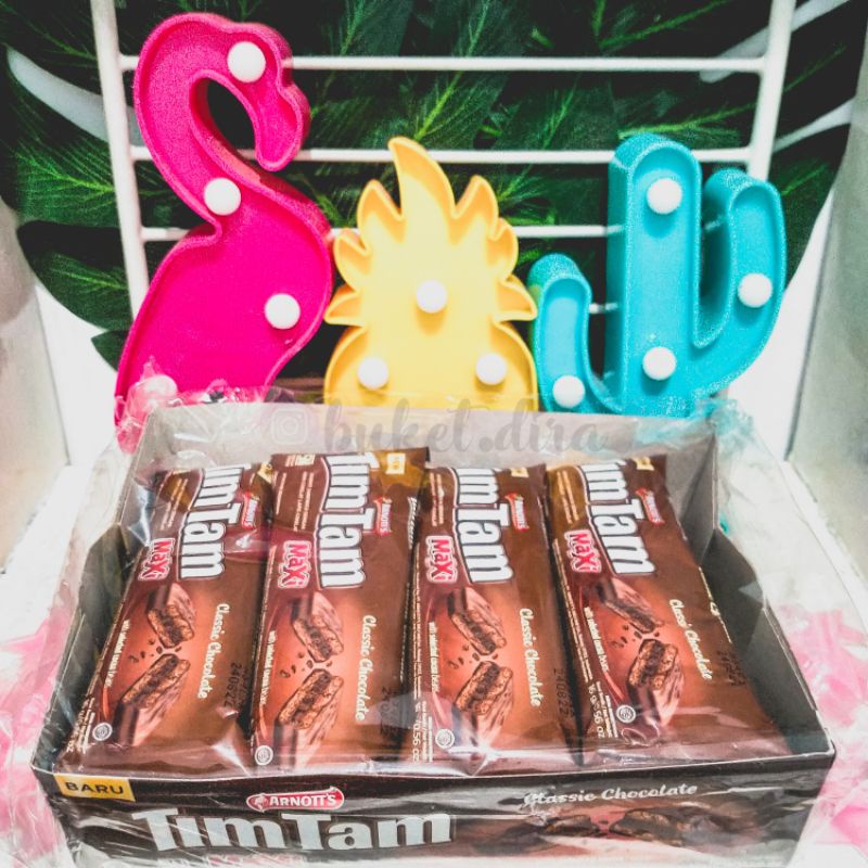 1 pack snack jajan camilan makanan ringan manis Tim Tam Maxi Classic Chocolate, Tim Tam Maxi Vanilla